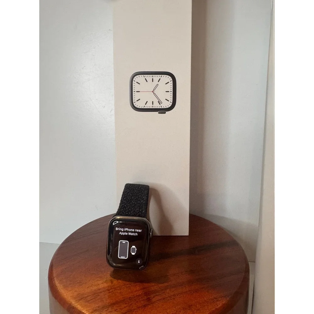 Apple Watch Bundle Series 7 41mm Graphite Stainless Steel GPS USB charger